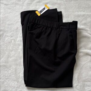 Women’s Black Pants Steve Madden.